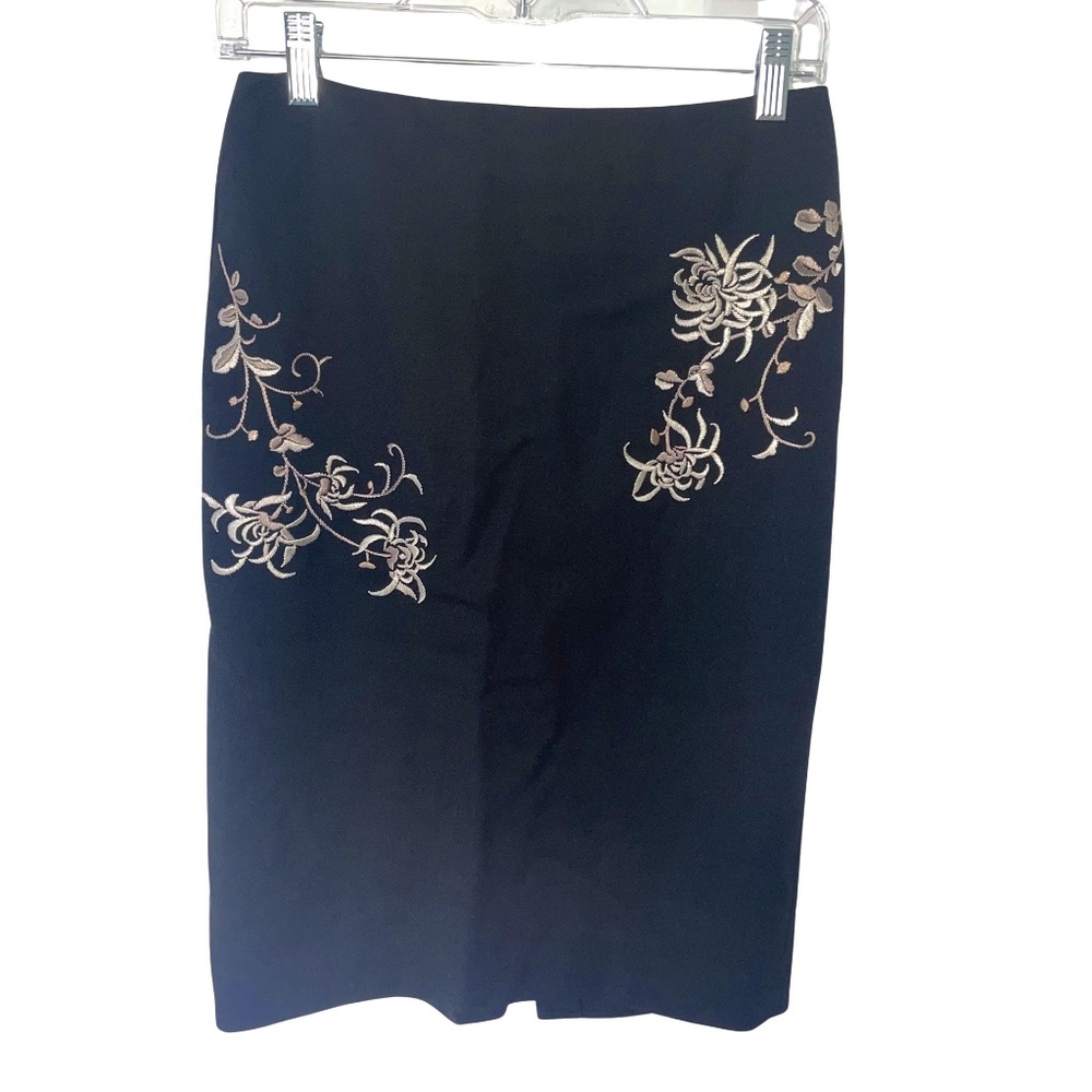 Ann Taylor LOFT Black Floral Shiny Embroidered 100% Wool Pencil Skirt Sz 2